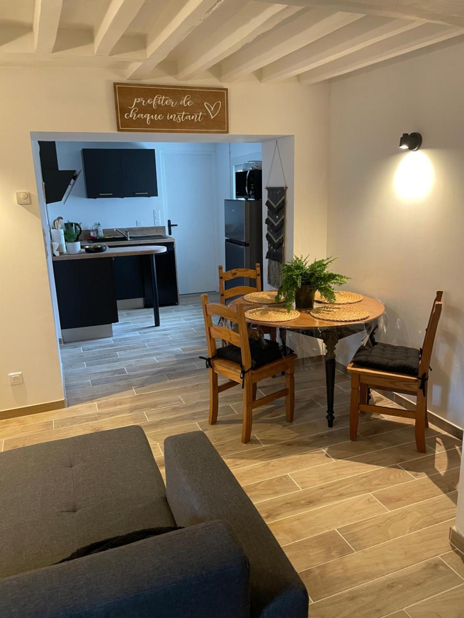 La Maison De L'Olivier Poses 외부 사진